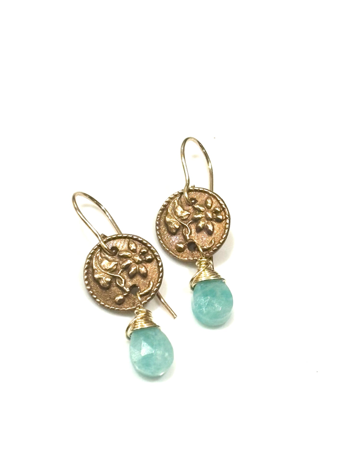 Flower button and amazonite earrings