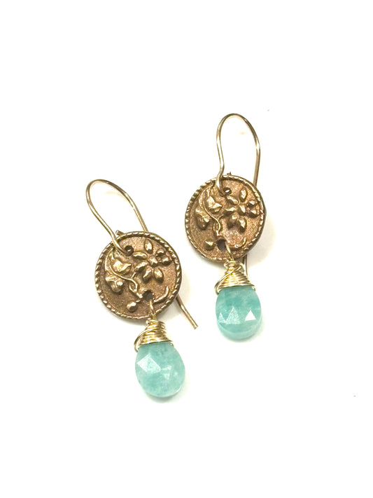 Flower button and amazonite earrings